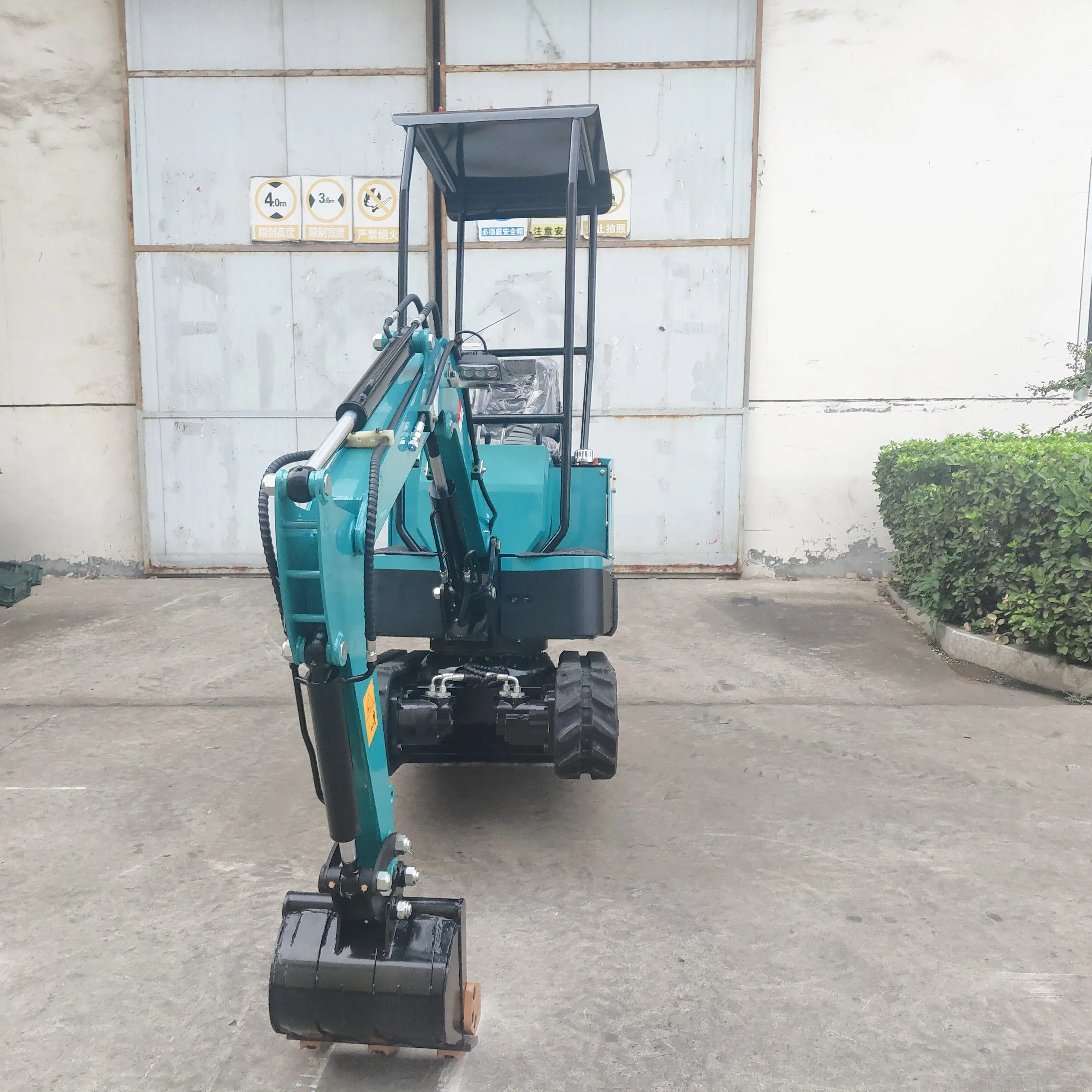 تخصيص 2025 جديد 1 طن حفارة زاحفة هيدروليكية EPA EURO5 محرك حفارة هيدروليكية حفارة زراعية مصنع Direc