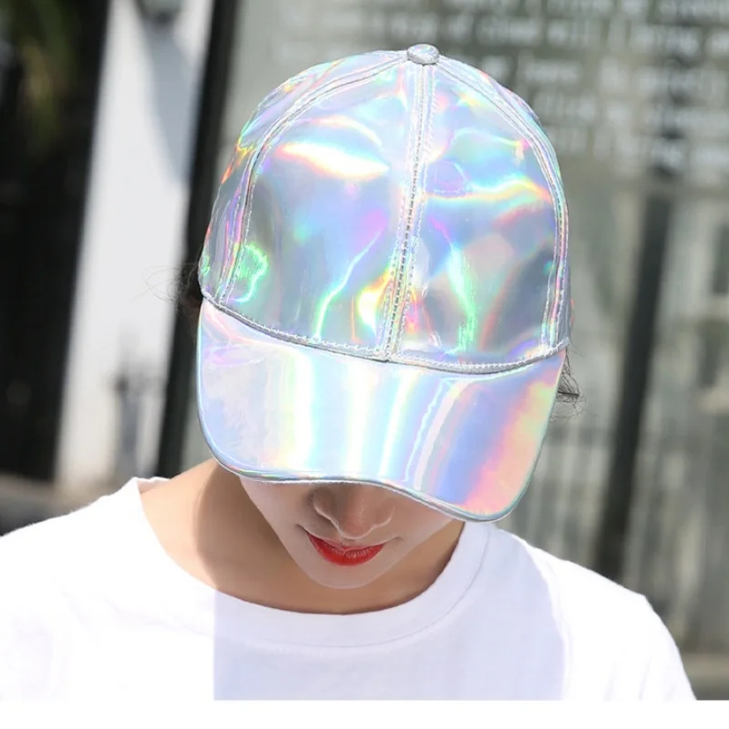 1PCS New laser skin reflective hat fashion trend gradient color color leather baseball cap wholesale