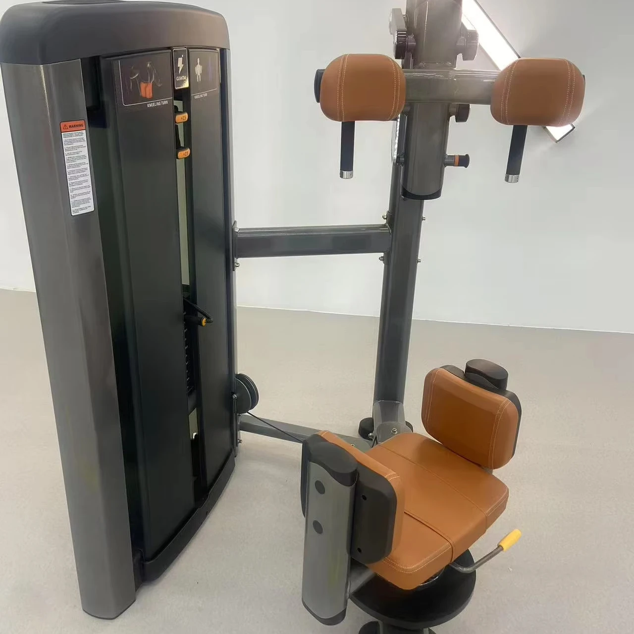 

Commercial Gym Fitness Equipment Wholesale Seated Torso Rotation Machine for Strength Training Leg Back Chest Exercise Workout