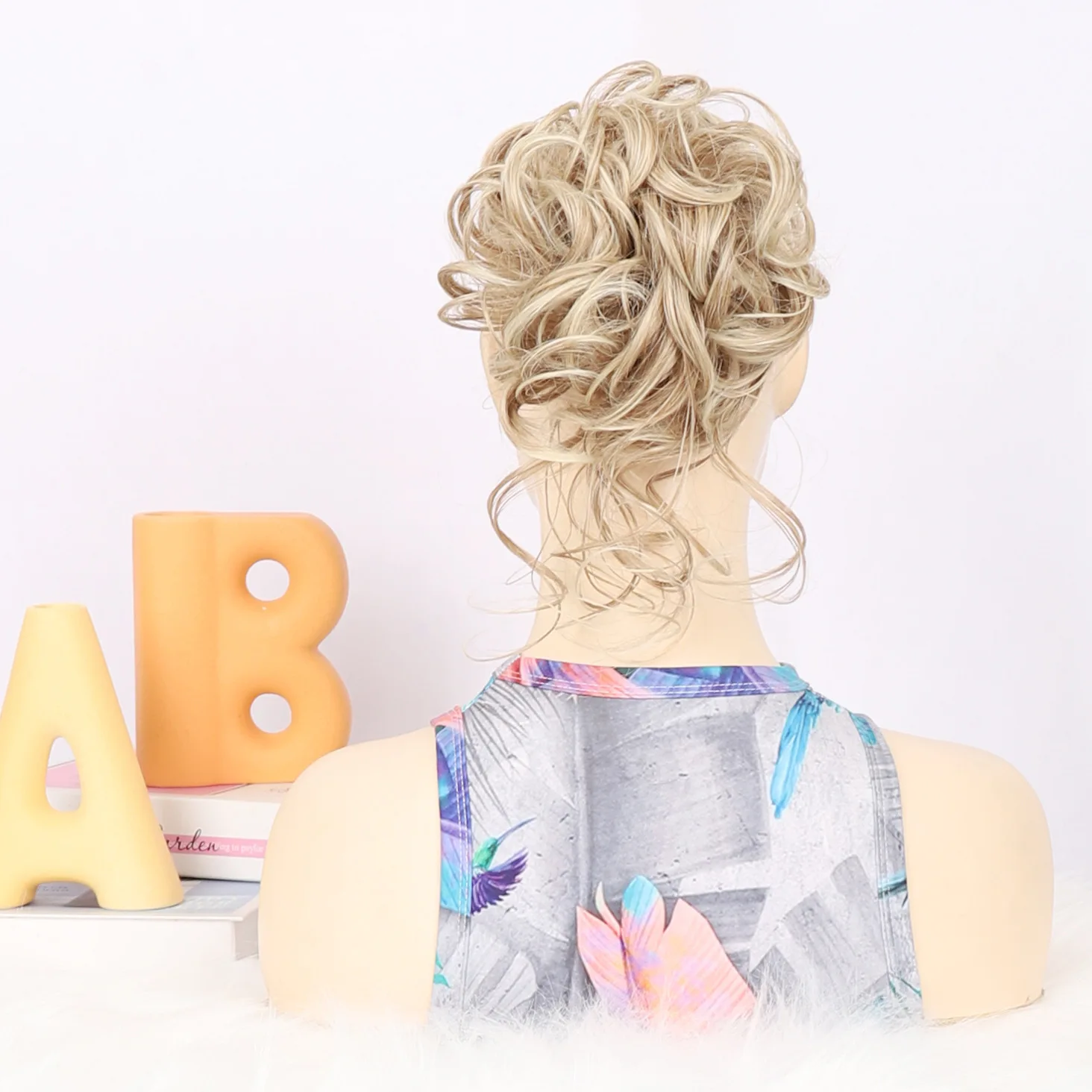 

Women's Synthetic Messy Curly Hair Bun Chignon Extension Elastic Scrunchies Updo Rubber Bands Bun