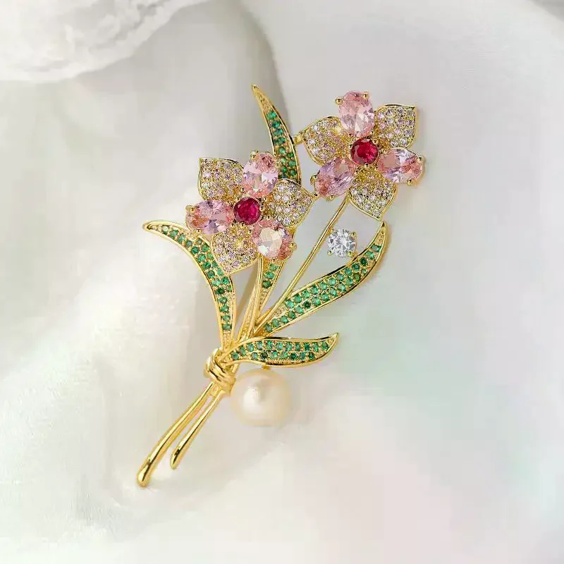 Exquisite Sparkling Crystal Rhinestone Flower Pearl Brooches For Women Clothing Coat Jewelry Accessries Gifts