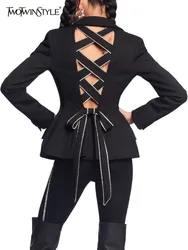 TWOTWINSTYLE Tempérament Spliced Lace Up Blazers Pour Les Femmes Revers À Manches Longues Patchwork Bouton Élégant Blazer Femme Mode Nouveau