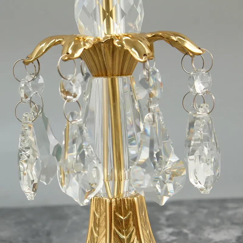 European Style Brass Candlestick Holder for Living Room Dining Table Wedding Decoration High End Metal Candle Stand Home