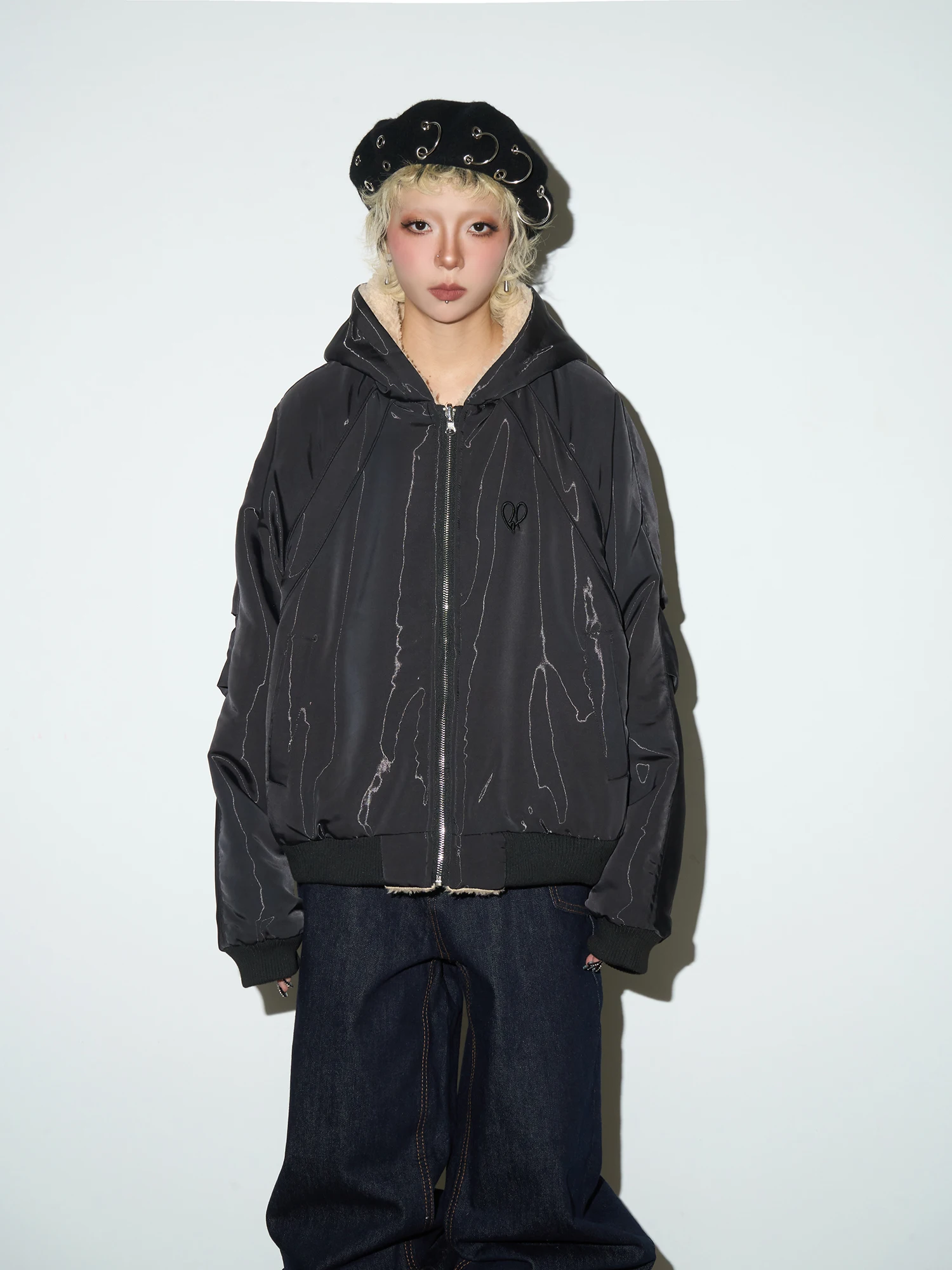 

Двусторонняя утепленная куртка MICHINNYON из овечьей шерсти с хлопковым наполнителем, свободного кроя, с капюшоном, на молнии, для зимы