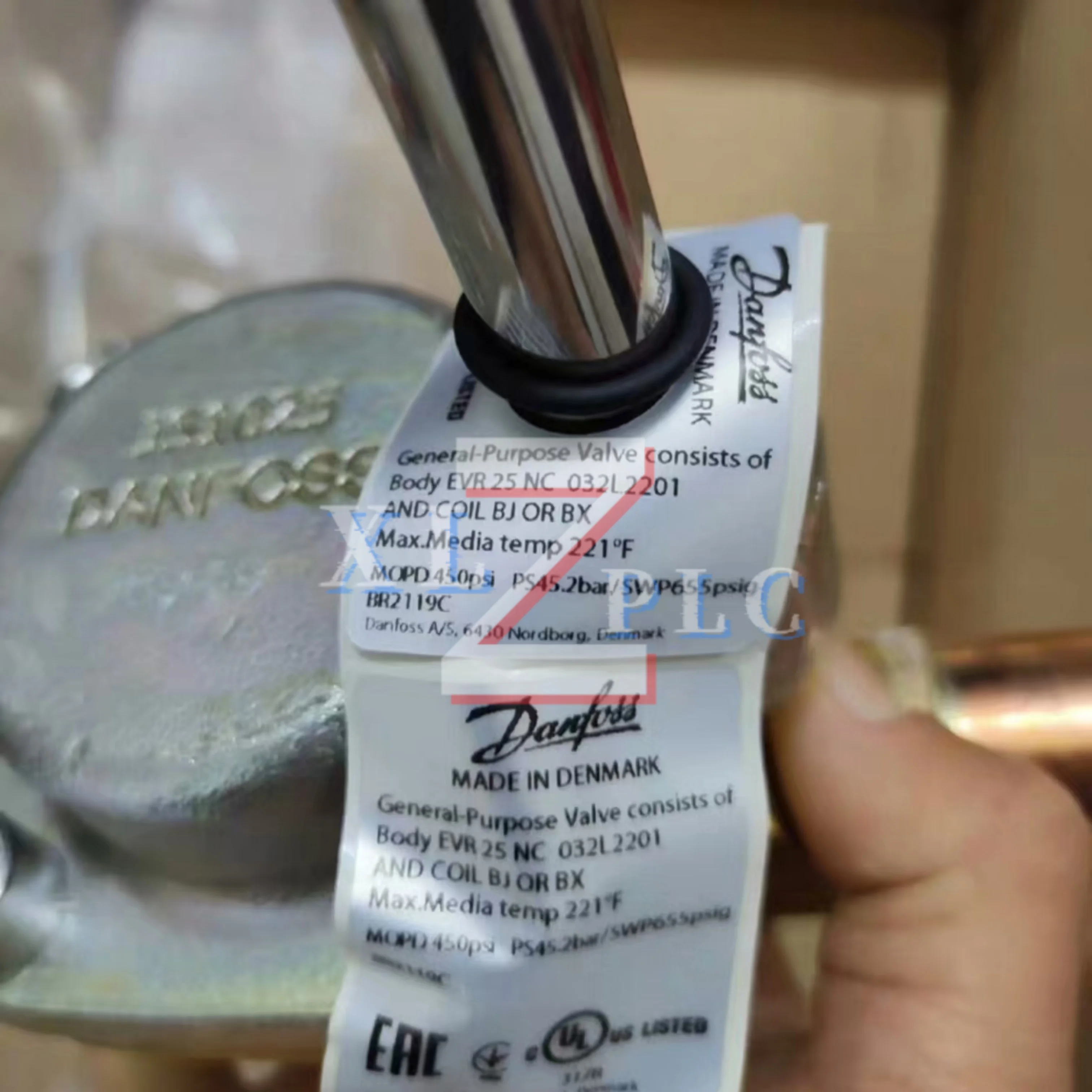 032L2201 EVR25 032L2208 EVR25 صمام الملف اللولبي الجديد في المخزون