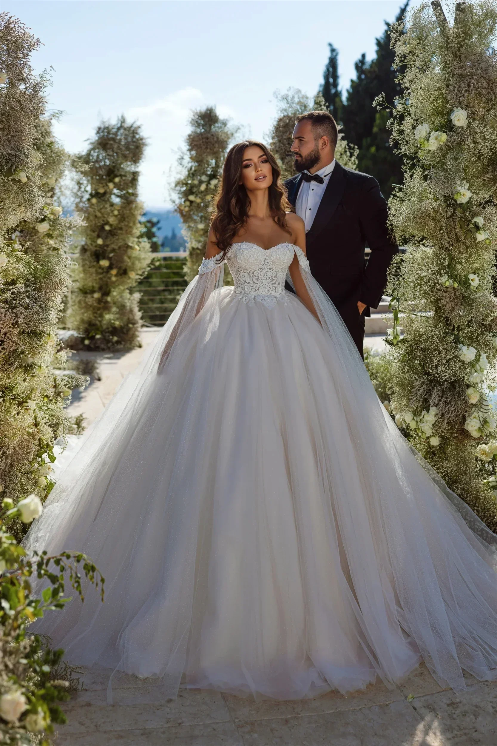 Customized  Sweetheart Lace Top Wedding Dresses Vestido Noiva Off The Shoulder Garden Puffy Bridal Gowns With Tulle Flyaway