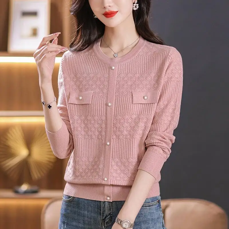 2023 Autumn and Winter Women's Pullover Round Neck Rivet Solid Color Loose Fashion Casual Elegant Commuter Long Sleeve Sweater