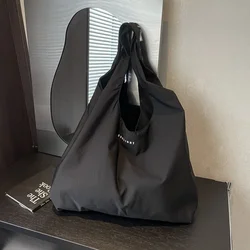 Large Capacity Solid Color Nylon Material Tote Bag 2026 Hot Selling Fashion Soft Handbag Simple Trendy Versatile Shoulder Bag