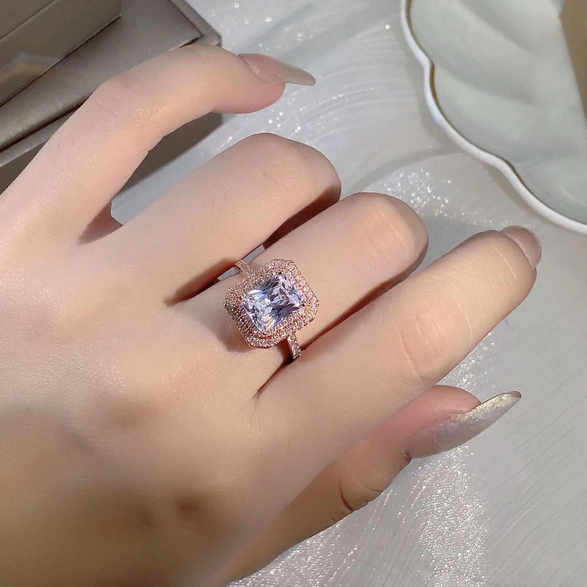 NIEUWE delicate prinses stokbrood volledige diamanten paarring in rosé goud goud voor vrouwen geometrische kristallen Valentijnsdag sieraden