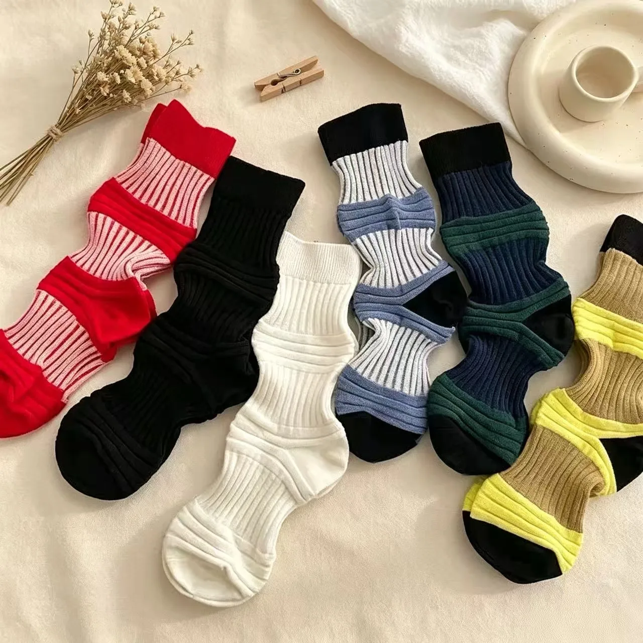 Women Color Block Striped Crew Socks, Retro Ribbed Knit Mid Calf Socks, Casual Fashion Breathable Cotton Socks for Daily Wear