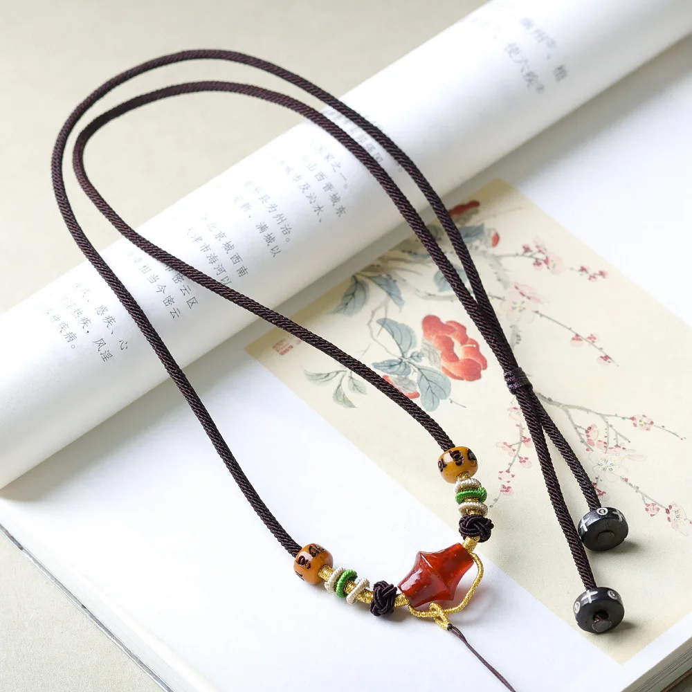 New hand-woven six-character motto bone universal pendant rope cultural toys wrapped agate lanyard