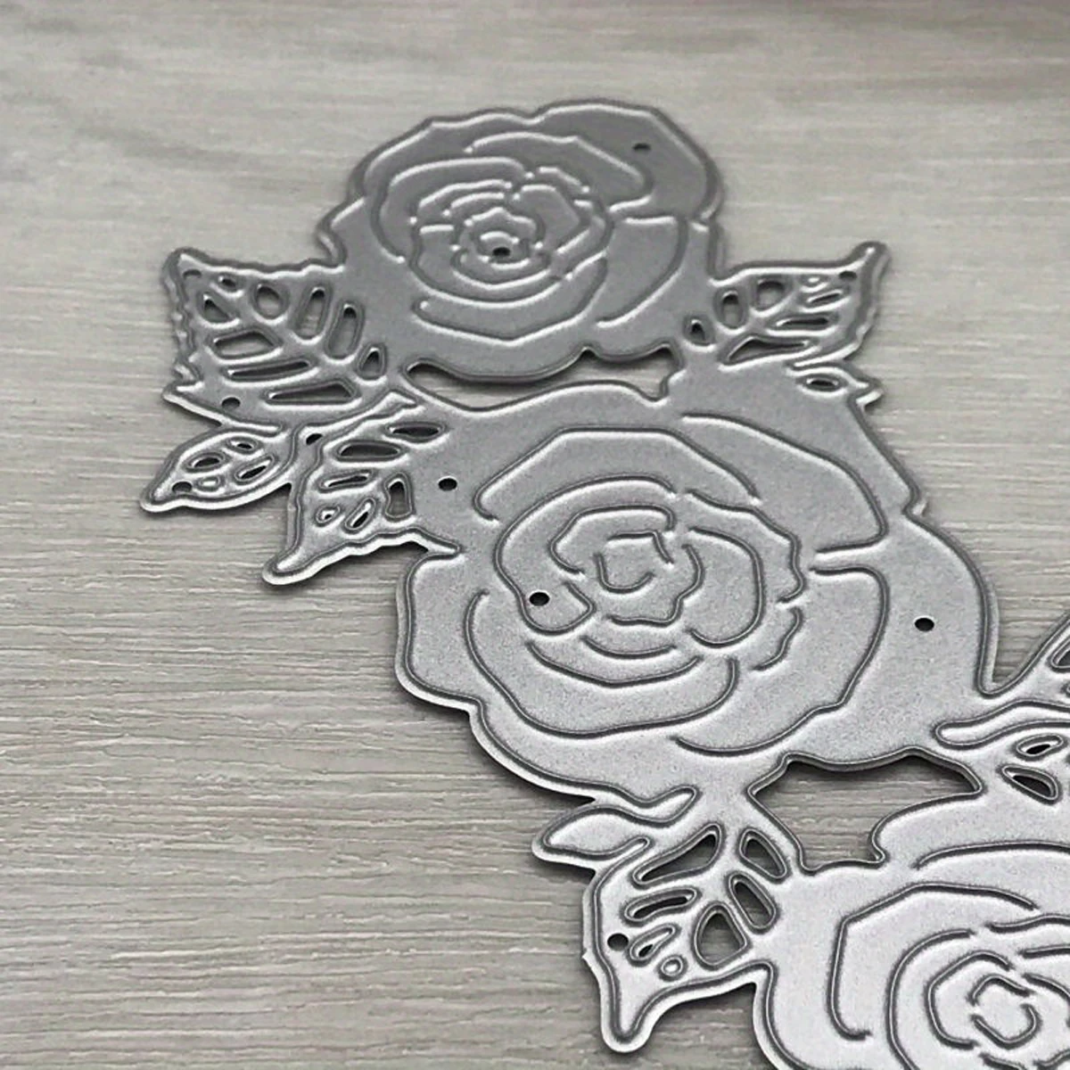 A Set of Rose Metal Cutting Molds Suitable for DIY Scrapbook Handmade Card Making Greeting Card Handicraft Decoration Templates view 3
