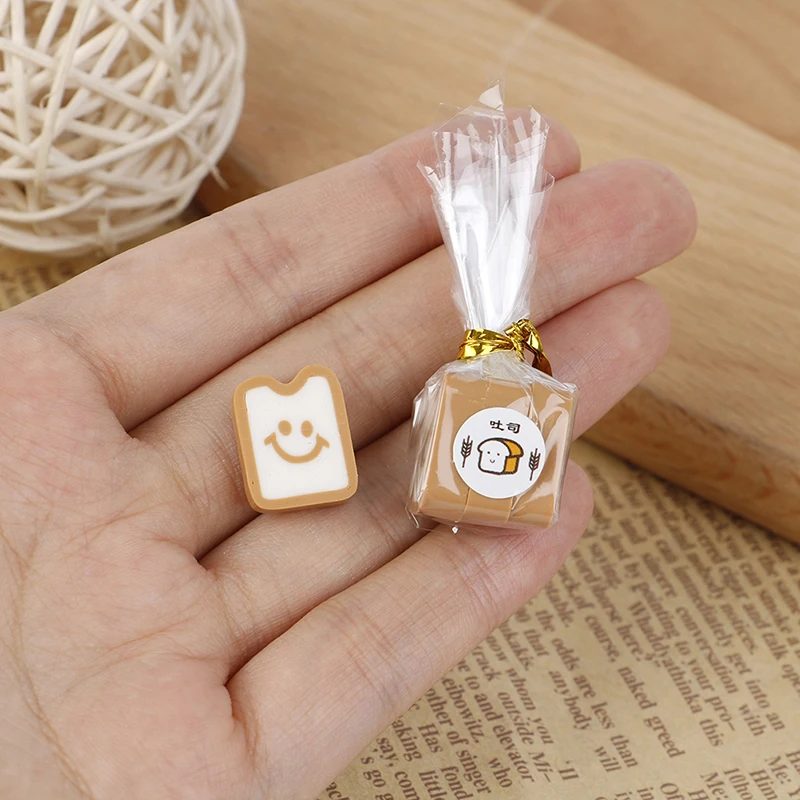 1/12 Miniaturowy domek dla lalek - symulowany tost, akcesorium kuchenne, jedzenie