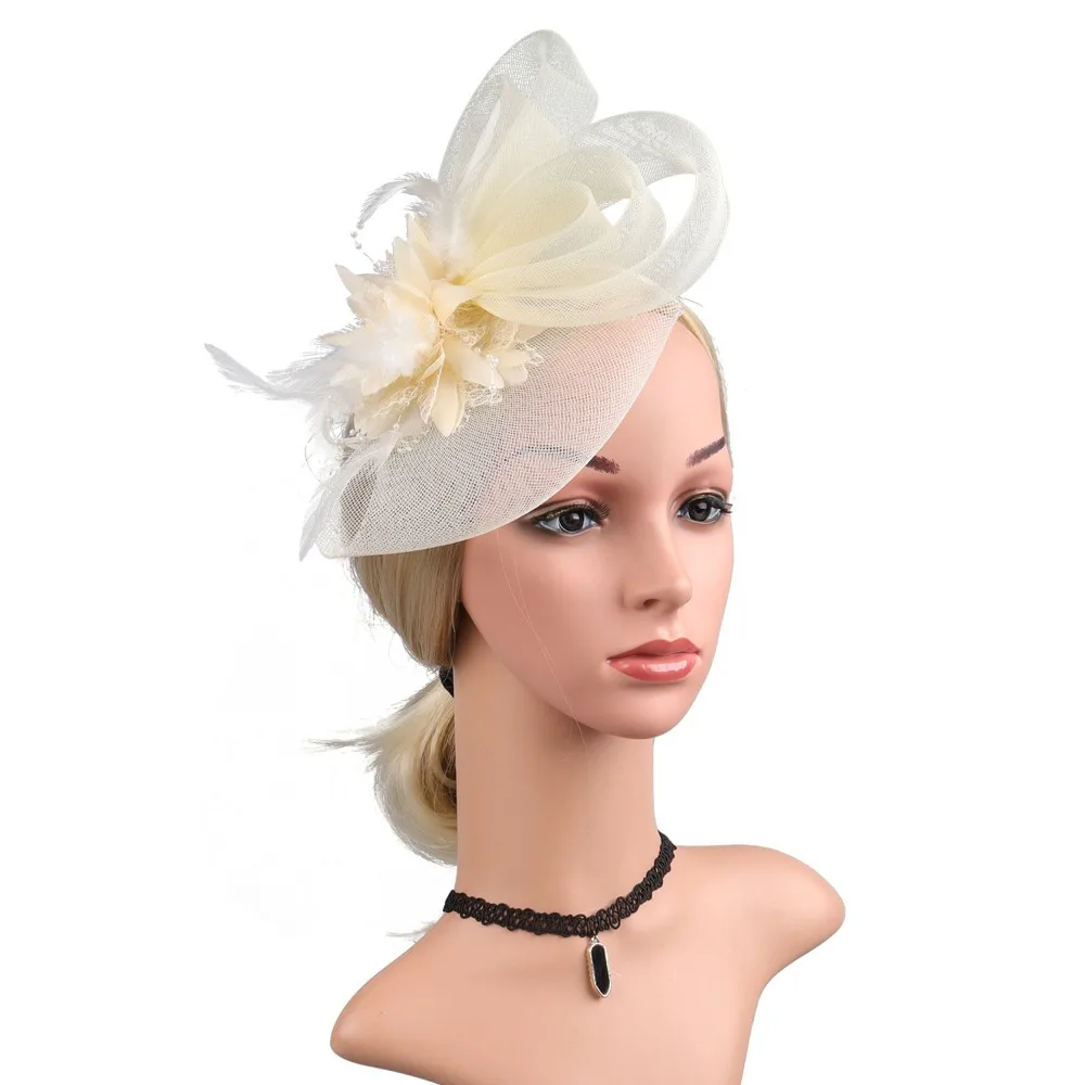 Robe formelle petit chapeau haut-de-forme bandeau de luxe perles claires fascinateur coiffure exquise britannique rétro