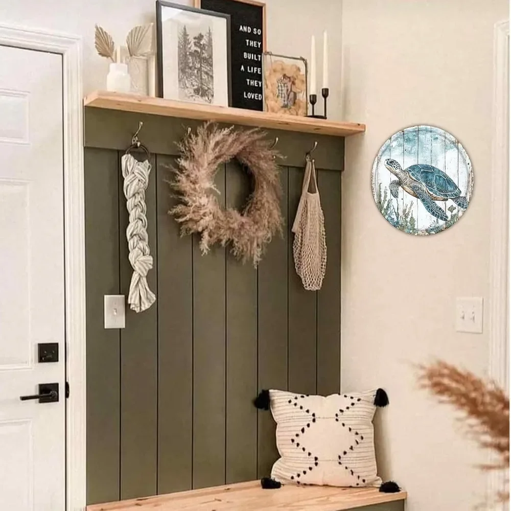 لافتة دائرية من القصدير مع السلاحف البحرية المبهجة، 20 سم - ديكور على الطراز الساحلي