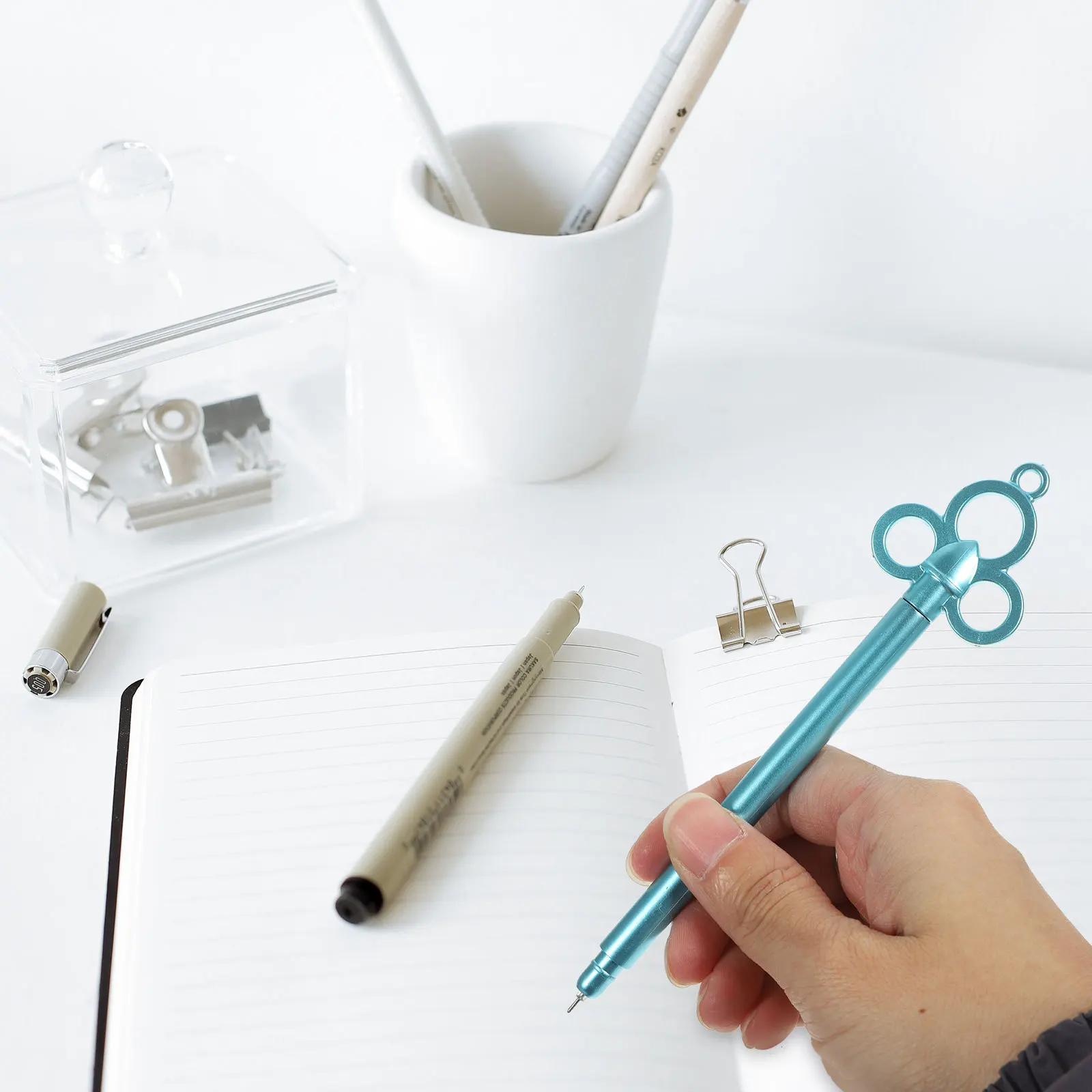 12pcs Retro Key Shaped Gel Pens Smooth Writing Comfortable Grip For Students Office Home Use Multipurpose Note Taking Pens