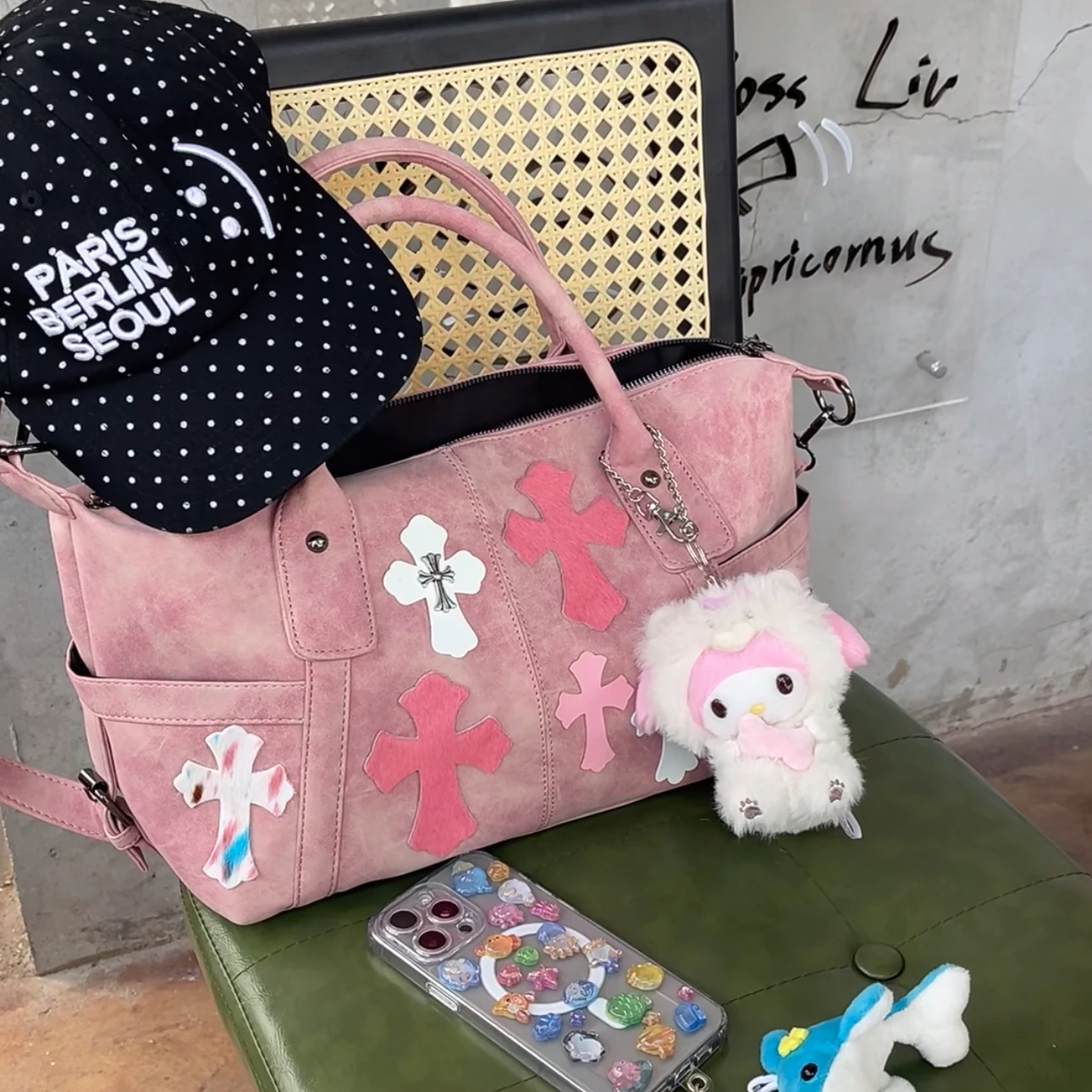 

Suede shoulder bag metal cross handbag street fashion