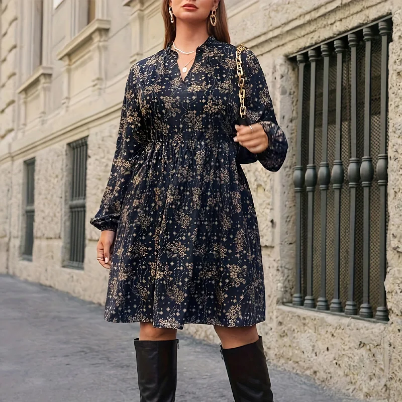 

Plus size women's flower print A-line dress, V-neck long sleeved vacation casual dress, suitable for autumn oversized women