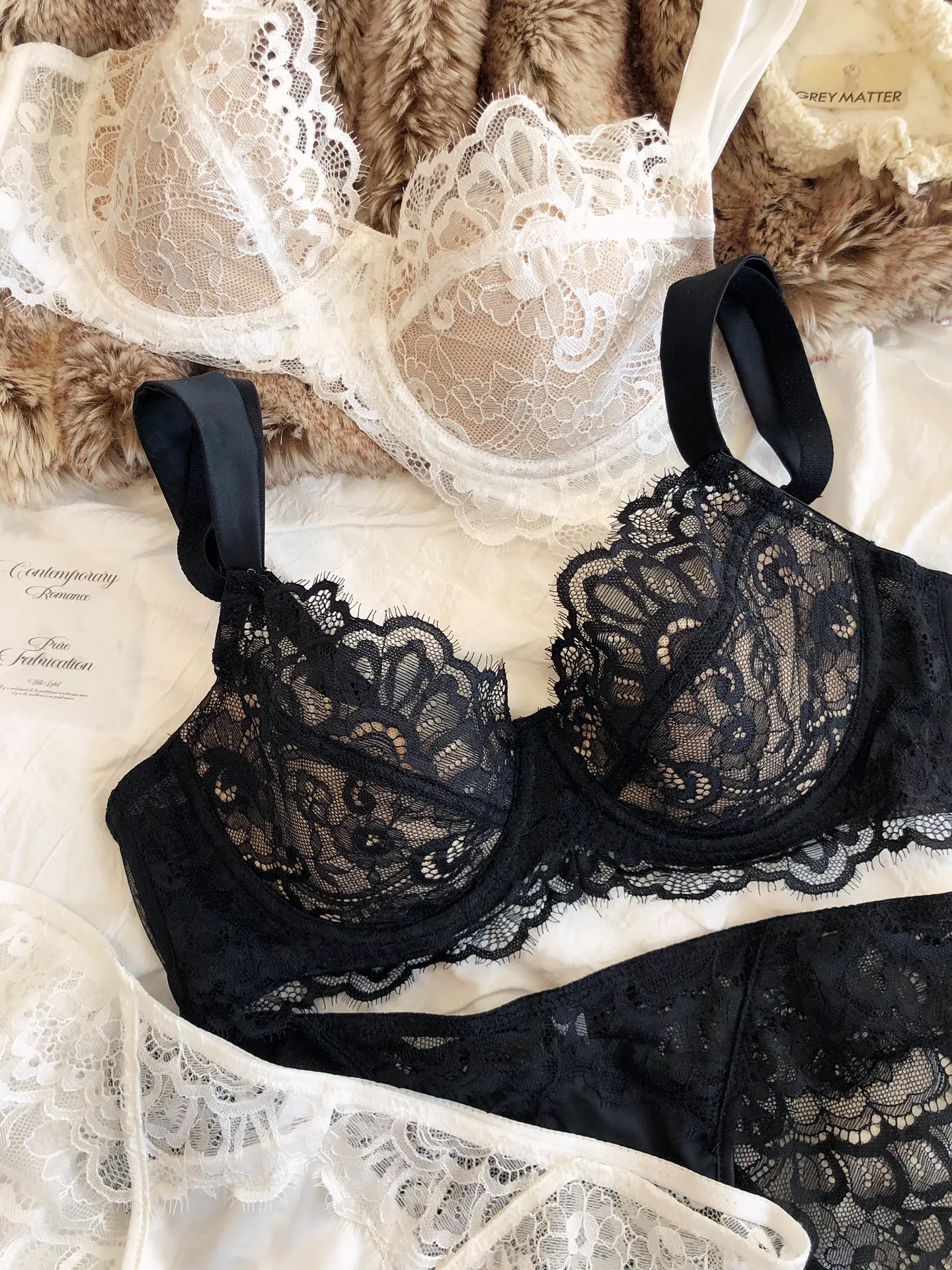 Sexy Lace Lightweight Push-Up Soft Underwire Bra Set for Larger Busts Reduces Side Bulge Bras with Wide Straps Lingerie