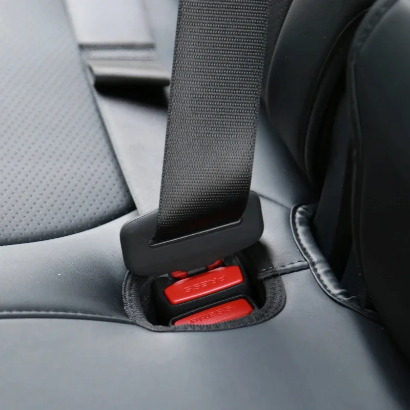 

Для Tesla Model Y Launch/Juniper 2025, чехол с пряжкой заднего ремня безопасности, заглушка автомобильного ремня безопасности, силиконовый защитный чехол, аксессуары