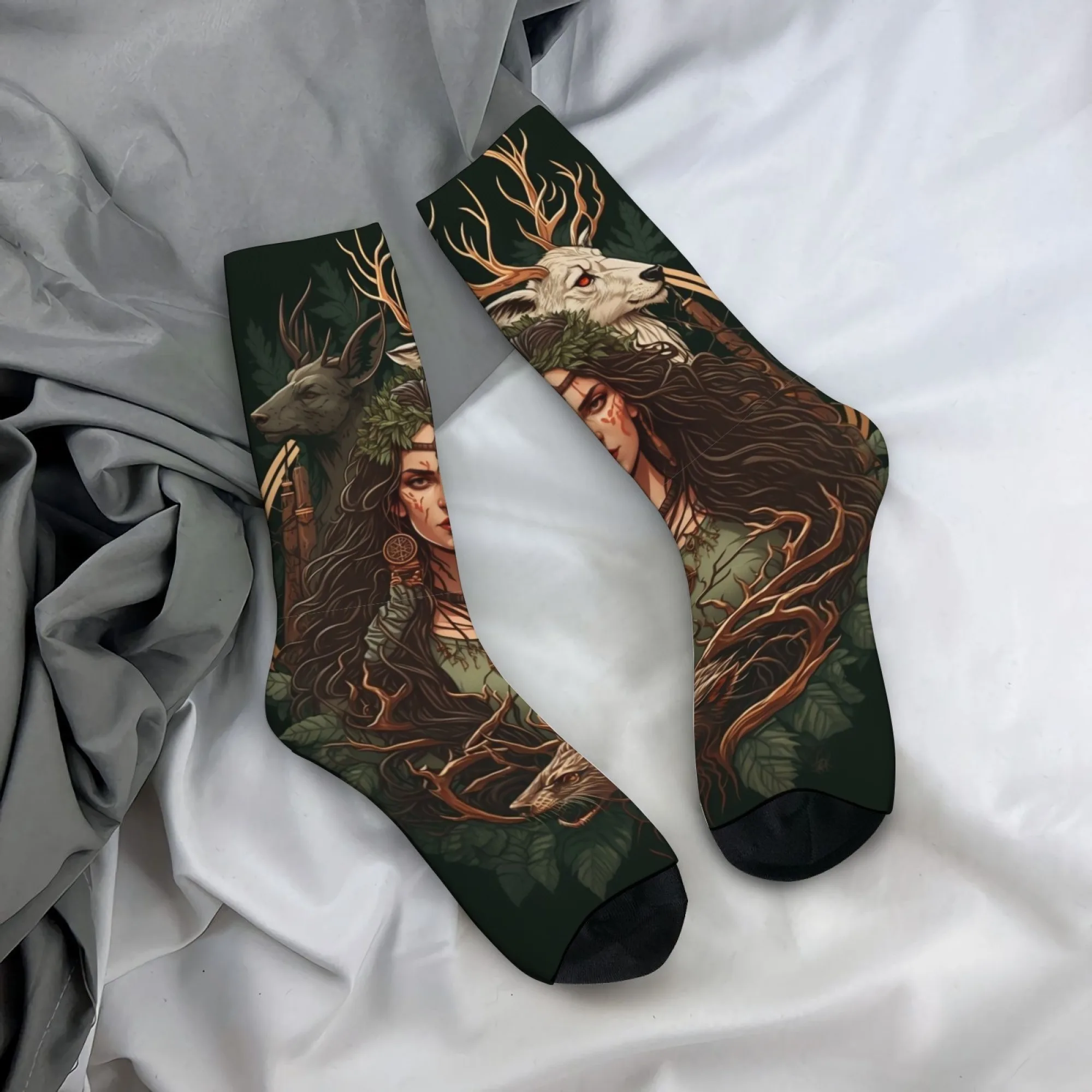 

Novel Harajuku Forest Druid Tribe Shrine Maiden Print Men's Socks, Comfortable, Breathable, Non-Slip Casual Socks Fun Party Gift