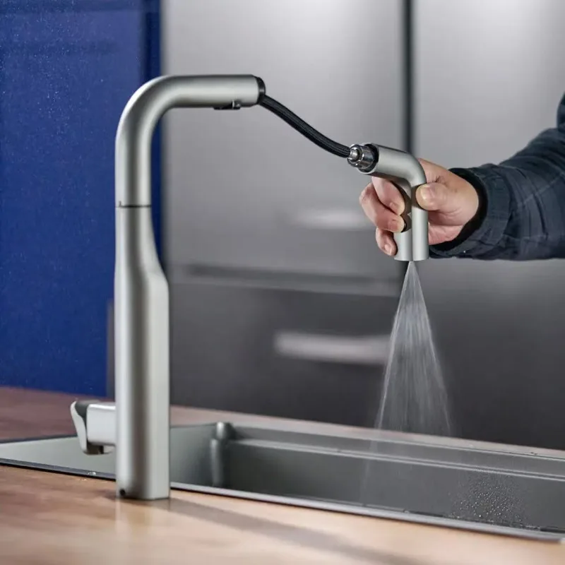 Smart pulling hot and cold faucets can start garbage disposal