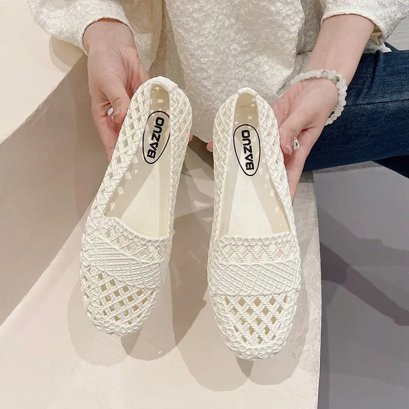 

Women's Solid Color Flat Shoes, Casual Hollow Out Design Shoes, Lightweight & Breathable Shoes 2024