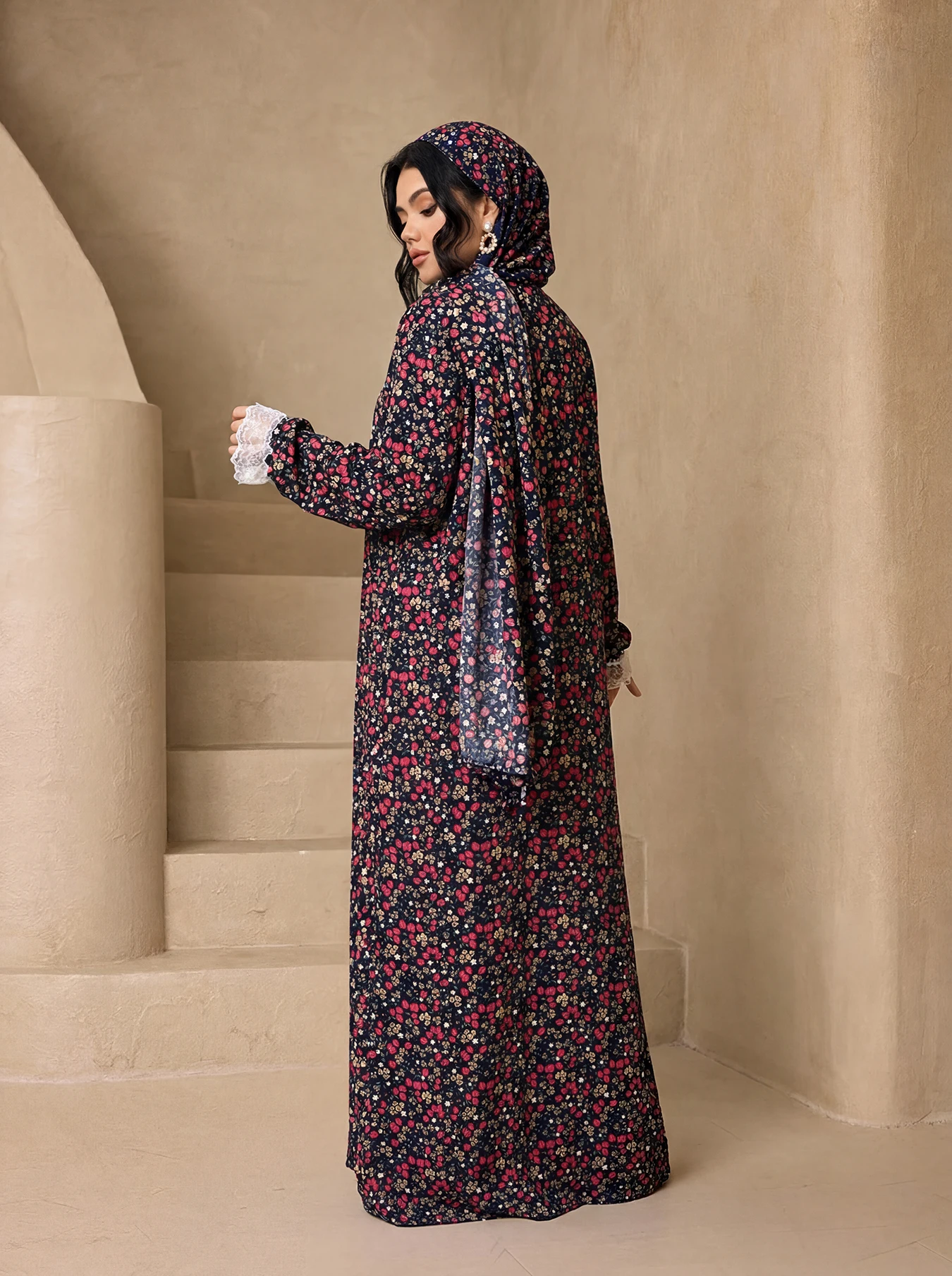 Ascot Neck Scarf - Set Abaya Bunga-bunga Kecil 3 Potong