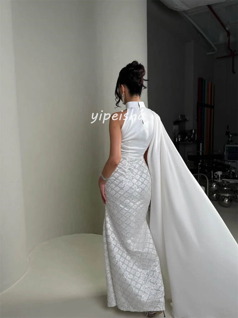 カスタマイズされた高品質のクラシックスパンコールプリーツマーメイドハイカラーロングドレスオーダーメイドオケージョンドレスモダンスタイル絶妙な