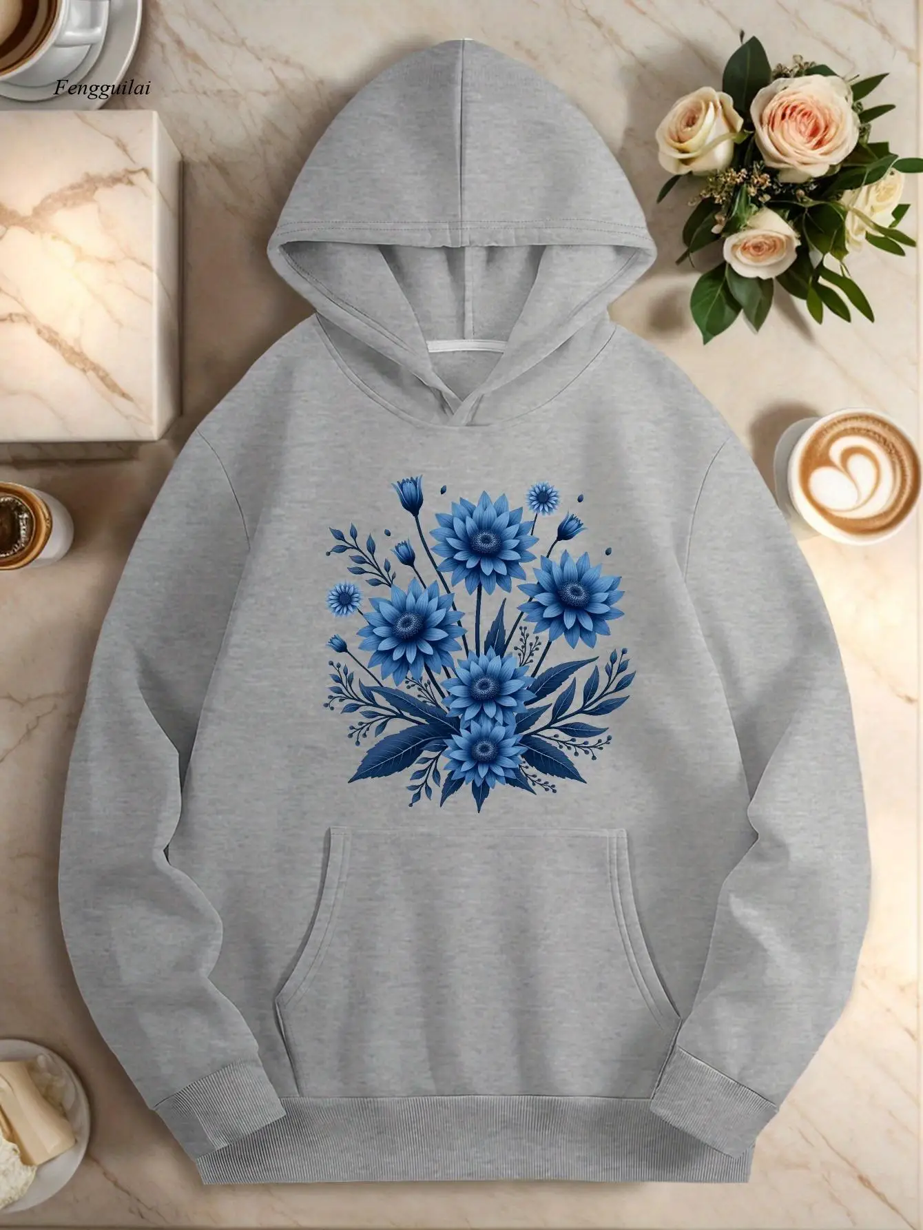 

Черная толстовка с цветочным узором Blue Dahlia — уютный повседневный пуловер осень/зима, передний карман, мягкая смесь