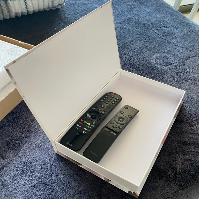 

Open Luxury Fake Book Storage Box Fashion Decorative Books Design Coffee Table Bedroom Ornaments Interior Home Decoration Gift