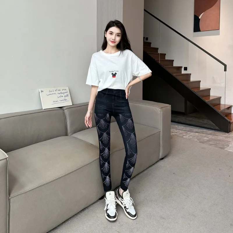 Fashion Black Rhinestone Leggings Women Stretchy Skinny Casul Pants Outdoor Wearling Jogging Walking Small Feet Cropped Pants