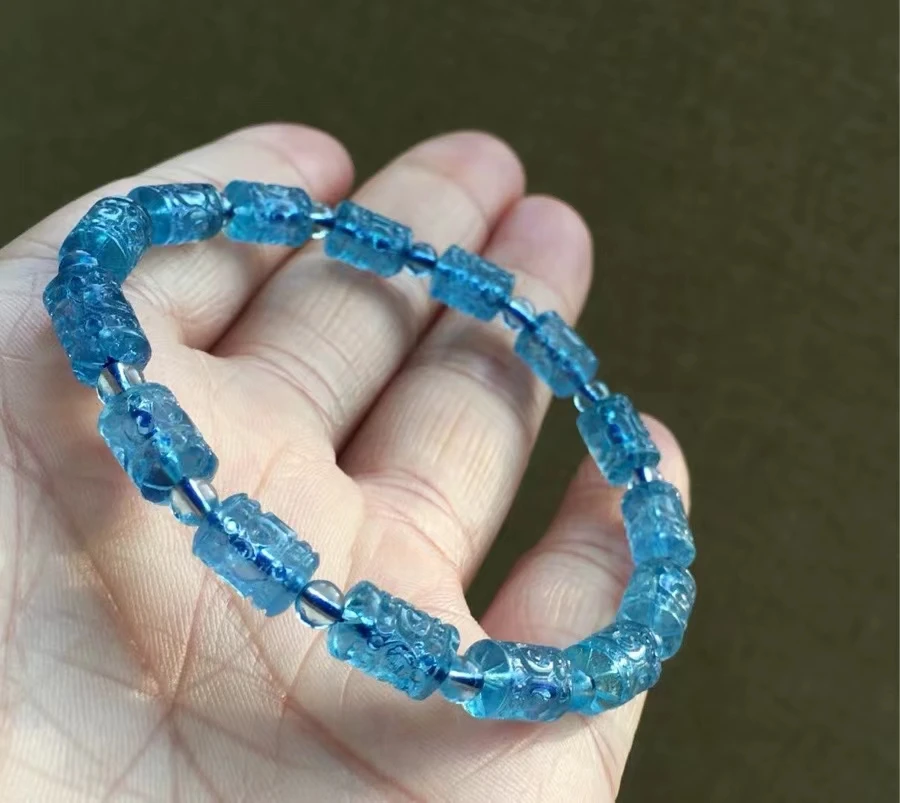 Natural Blue Aquamarine Carved Bracelet 9.6*6.6mm Women Men Brazil Clear Barrel Beads Stretch Blue Aquamarine Jewelry AAAAA