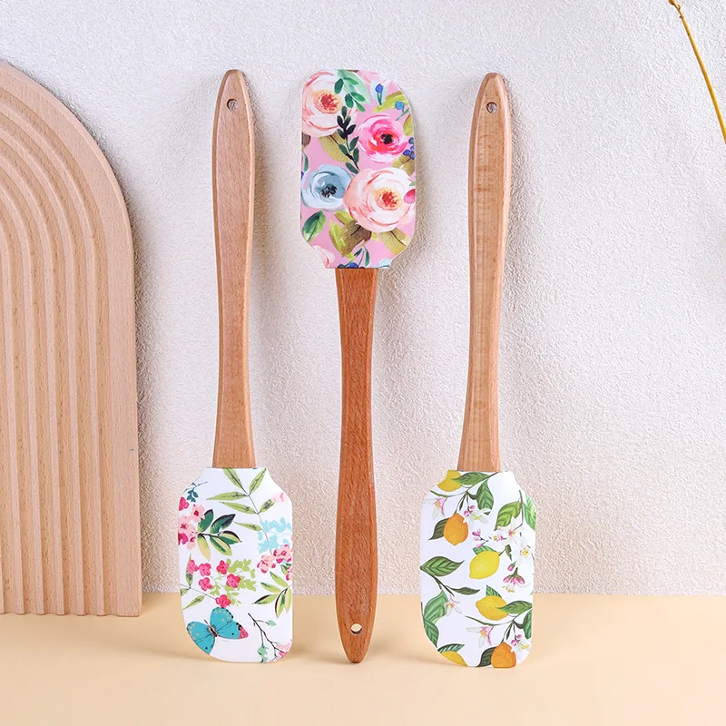 Printed Pattern Cake Scraper Silicone Cream Pastry Spatula Wooden Handle Butter Spreader Kitchen Batter Pies Baking Blender