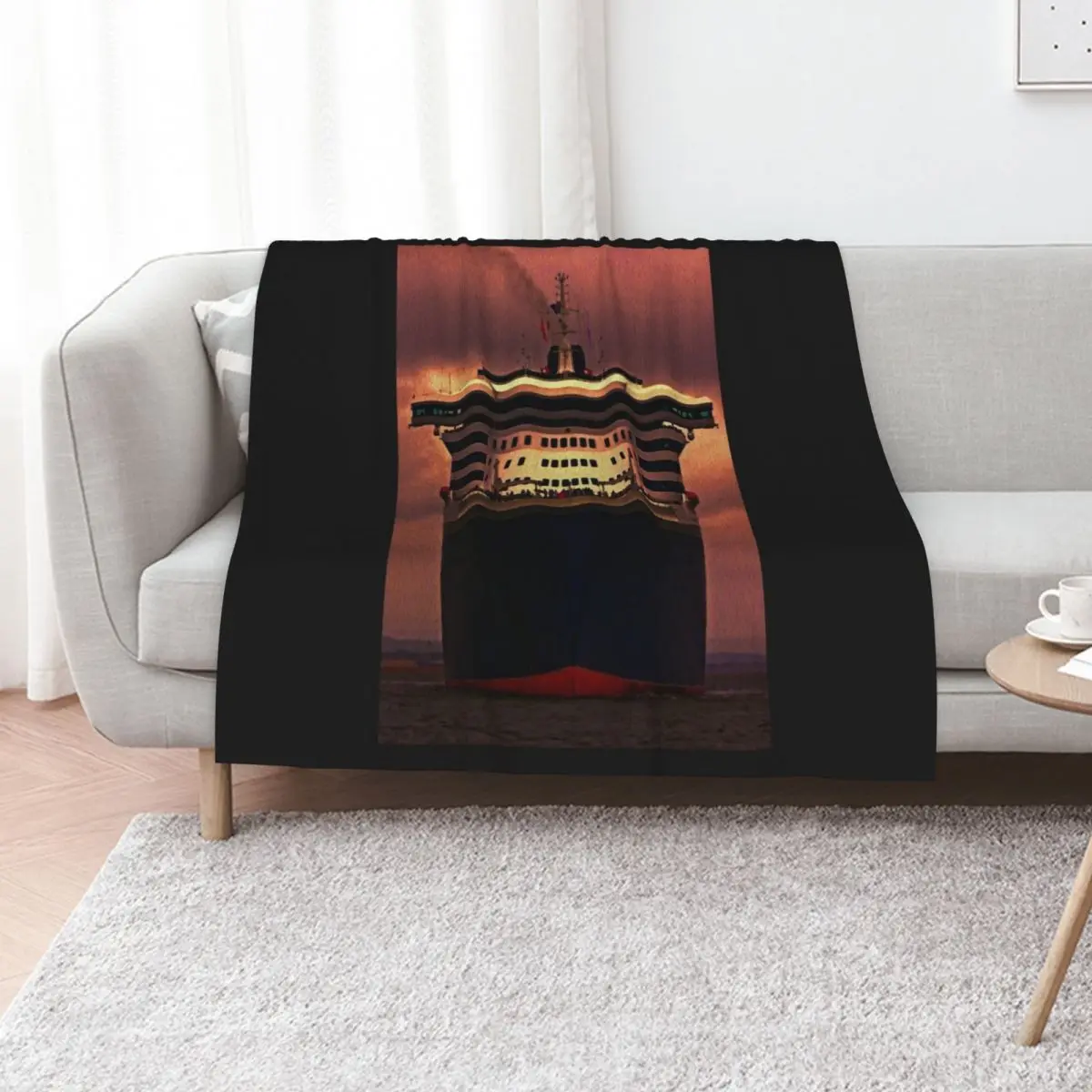 Queen Mary 2 Throw Blanket Loose Blankets For Baby Bed Fashionable Thermal Kid'S blankets and throws Blankets