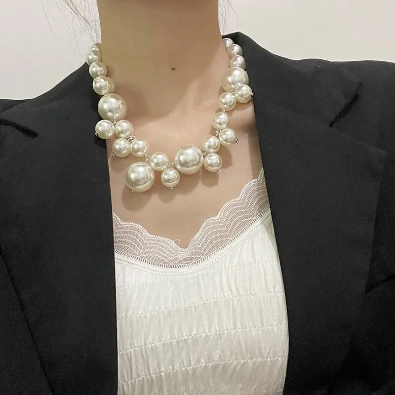 Elegant Imitation Pearl Women\'s Necklace Big Pearls Beads Choker Necklaces Party Wedding Bride Necklace Jewelry Girls Gifts