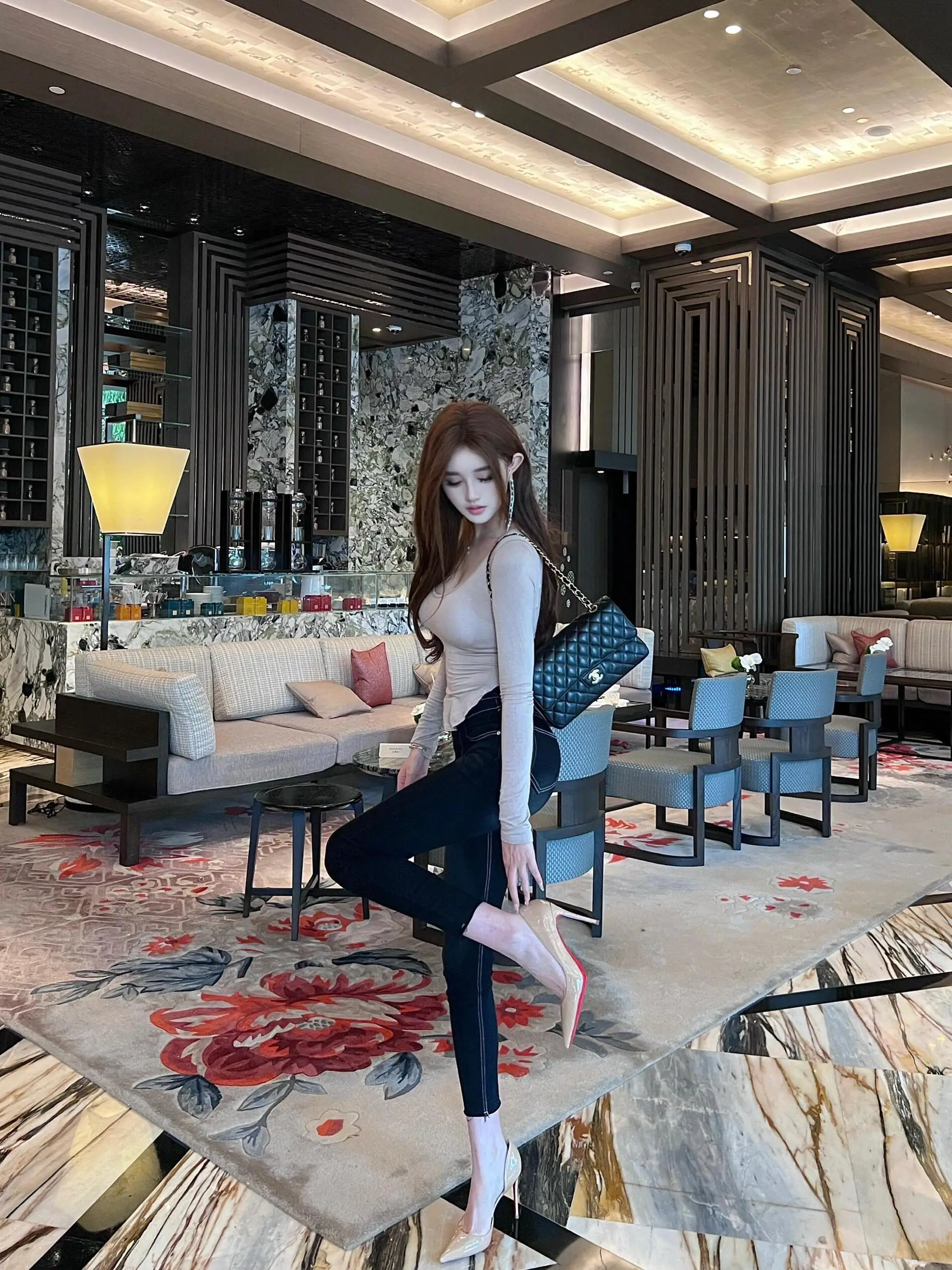 

KING BRAND Retro Waed Denim Tight Fit High Waist Elastic Skirt Women's Faion Korean Sle Long Pants Autumn Season