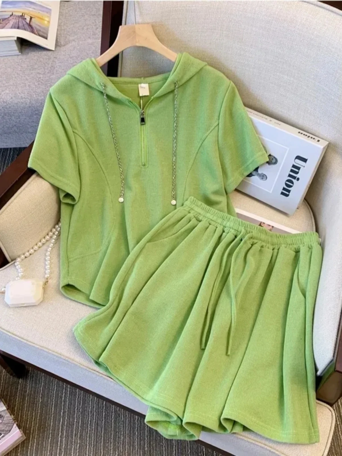 

Faionable Повседневный свободный женский комплект из двух предметов ort Sve Молния orts Полиэфирное волокно с эффектом похудения Лето 2024