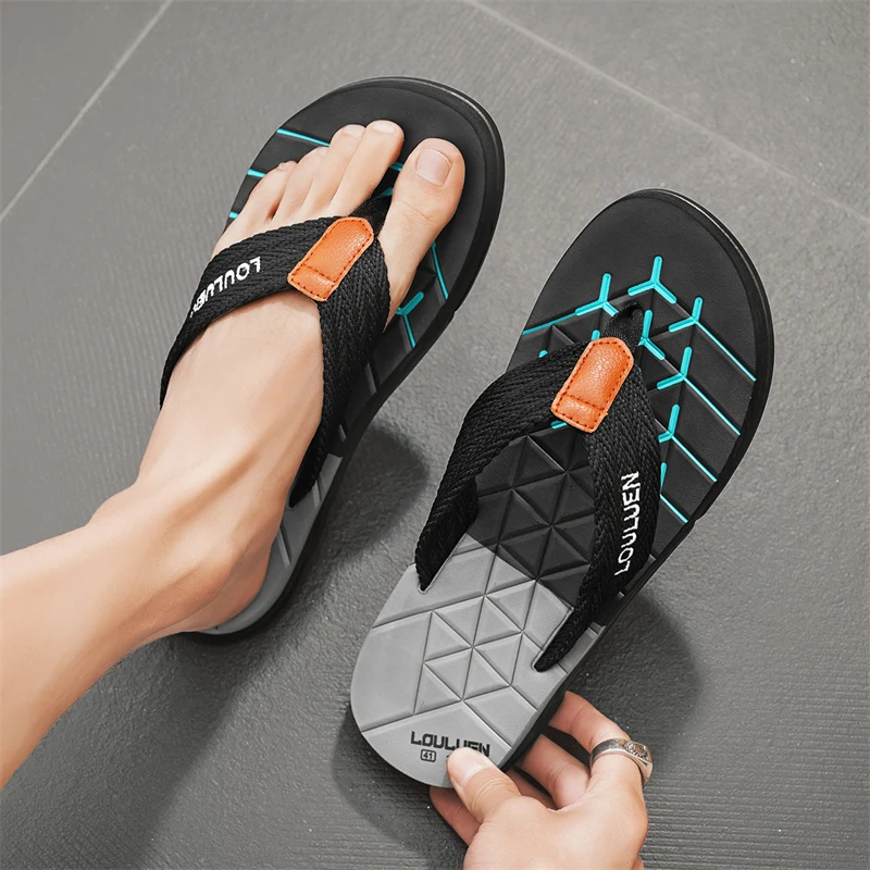 

Мужские шлепанцы, летняя новинка, модные мужские сандалии с цветными вставками и открытым носком, стильные мужские тапочки, летняя мода, новый стиль