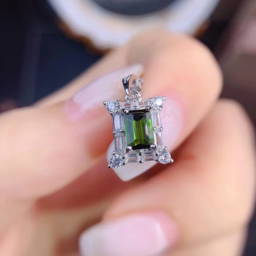 Luxury Natural Diopside 925 Sterling Silver Inlaid Green Gemstone Pendant Women's Necklace Simple Wedding Party Gift Jewelry