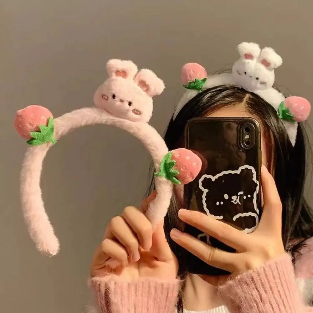 

Korean Style Cartoon Headband Plush Hairbands Cute Hair Hoop Hair Accessories Headpiece Strawberry Bear Hair Hoop Photograph