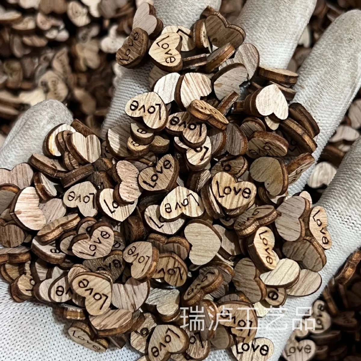 Wooden Love Ornament Wood Grain Love Big Peach Heart Button Button-free Eye 100pcs Bag Adornos Amor De Madera Деревянная Любовь