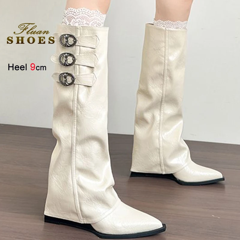 

Осень-зима, белые женские рыцарские сапоги внутри, женские сапоги до колена длиной 9 см, туфли с острым носком и пряжкой на ремешке