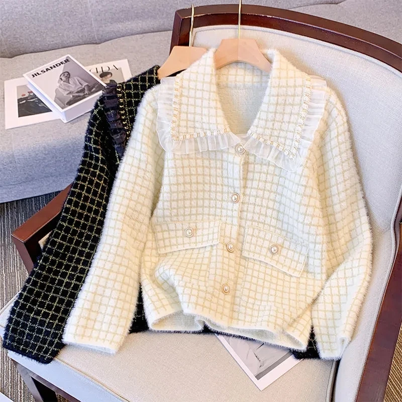 

Women's Short Coat 2025 Autumn Winter Age Reduction Long Sleeve Ladies Outerwear Fashion Temperament Versatile Female