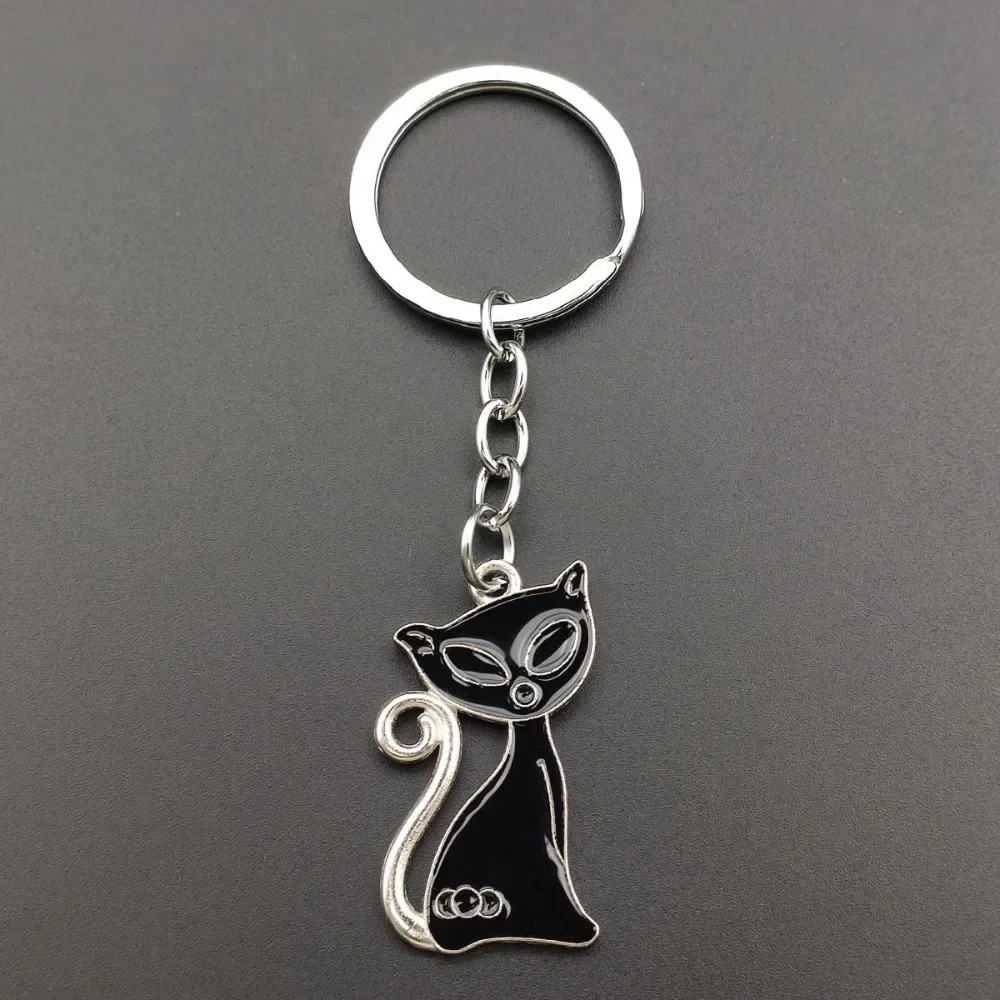 Black and White Cat Couple Keychain Creative Bag Car Pendant Keyring Stainless Steel Key Ring Hanging Decoration Exquisite Gift