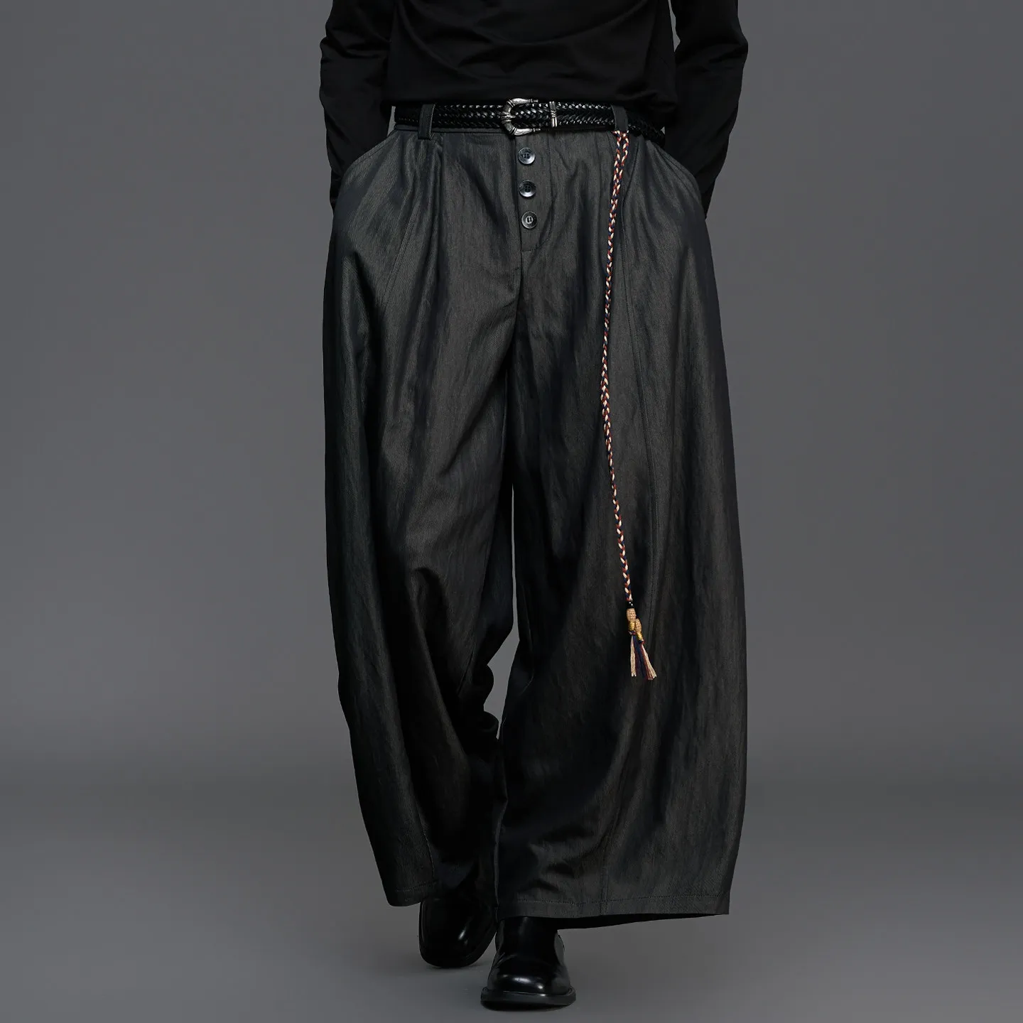 Autumn 2026 Designer Fashion Dark Black Balloon Pants Japanese Men's Straight Radish Pants Bloomers