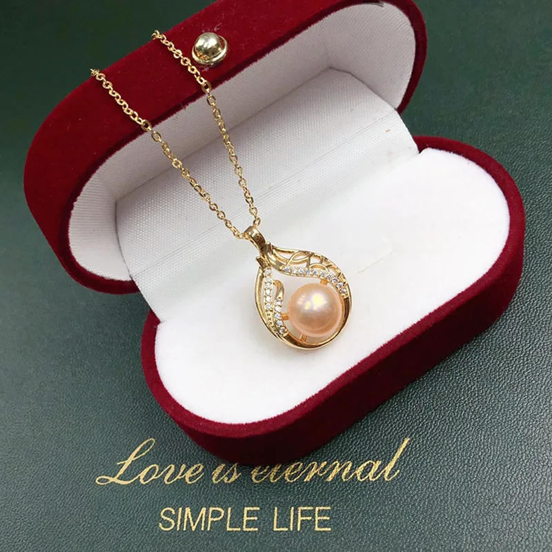 

Freshwater Pearl Pendant for Women Versatile Fashion Jewelry Exquisite All-Season Collarbone Chain