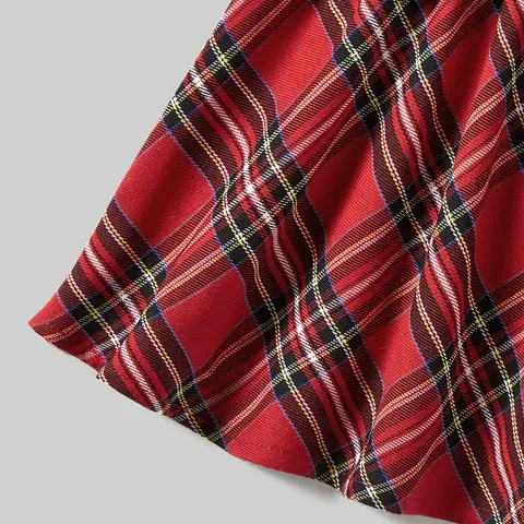 PatPat Julfamiljset med matchande rutiga toppar och ärmlösa klänningar med skärp 10 best sales familjeklänning för mor far och son - №5