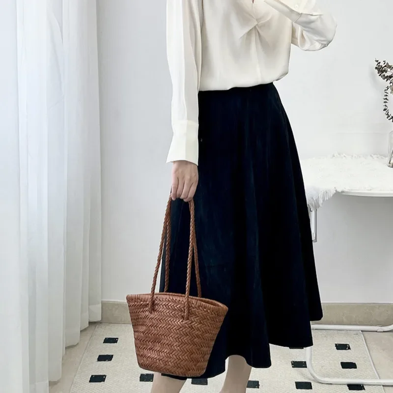 2024 New Summer One Shoulder Brown Woven Bag Women Seaside Sle Retro Premium Genuine Leather Vegetable Basket