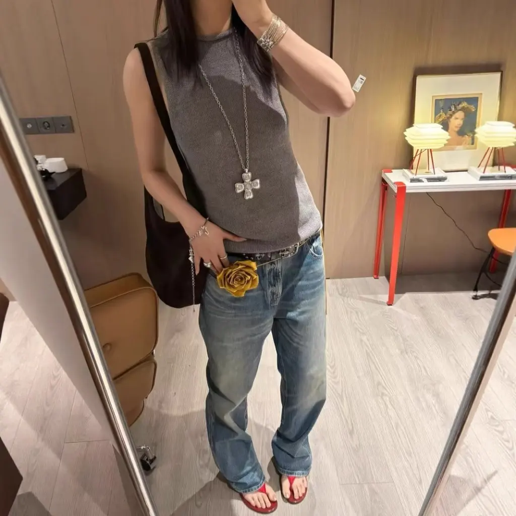 

Women's Multicolor Linen Cotton Blend Sleeveless Vest with Rough Knitted Texture High Collar Casual Knitwear